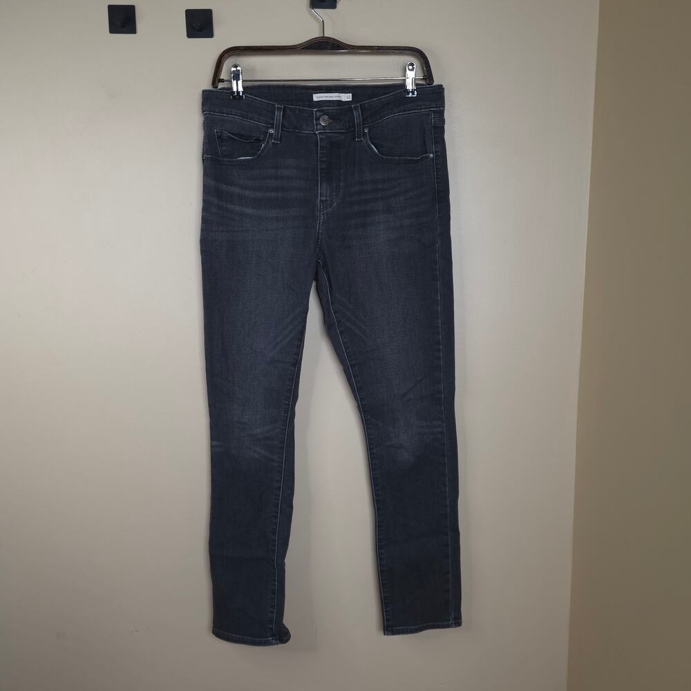 Levi's Classic Mid Rise Skinny in Gray Size 12